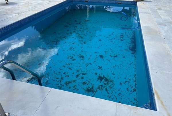 Restrictions on refilling swimming pools