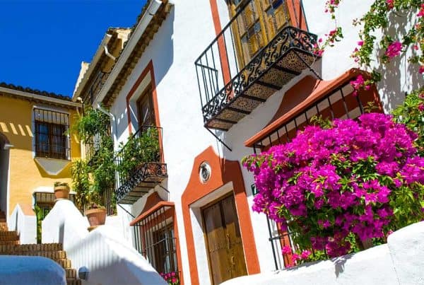 Village property in Benahavis, Spain